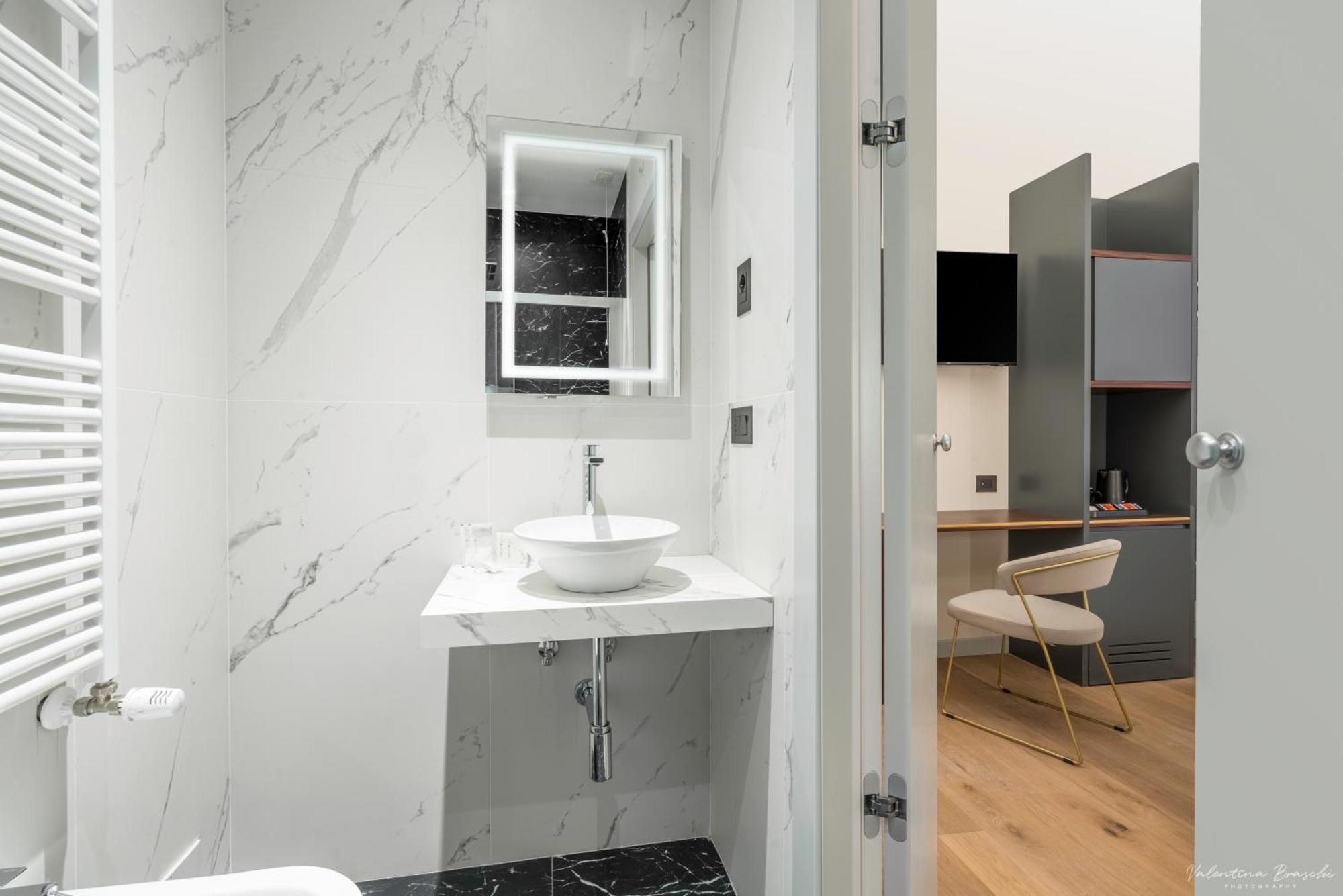 Hotel Adamas Флоренция Екстериор снимка