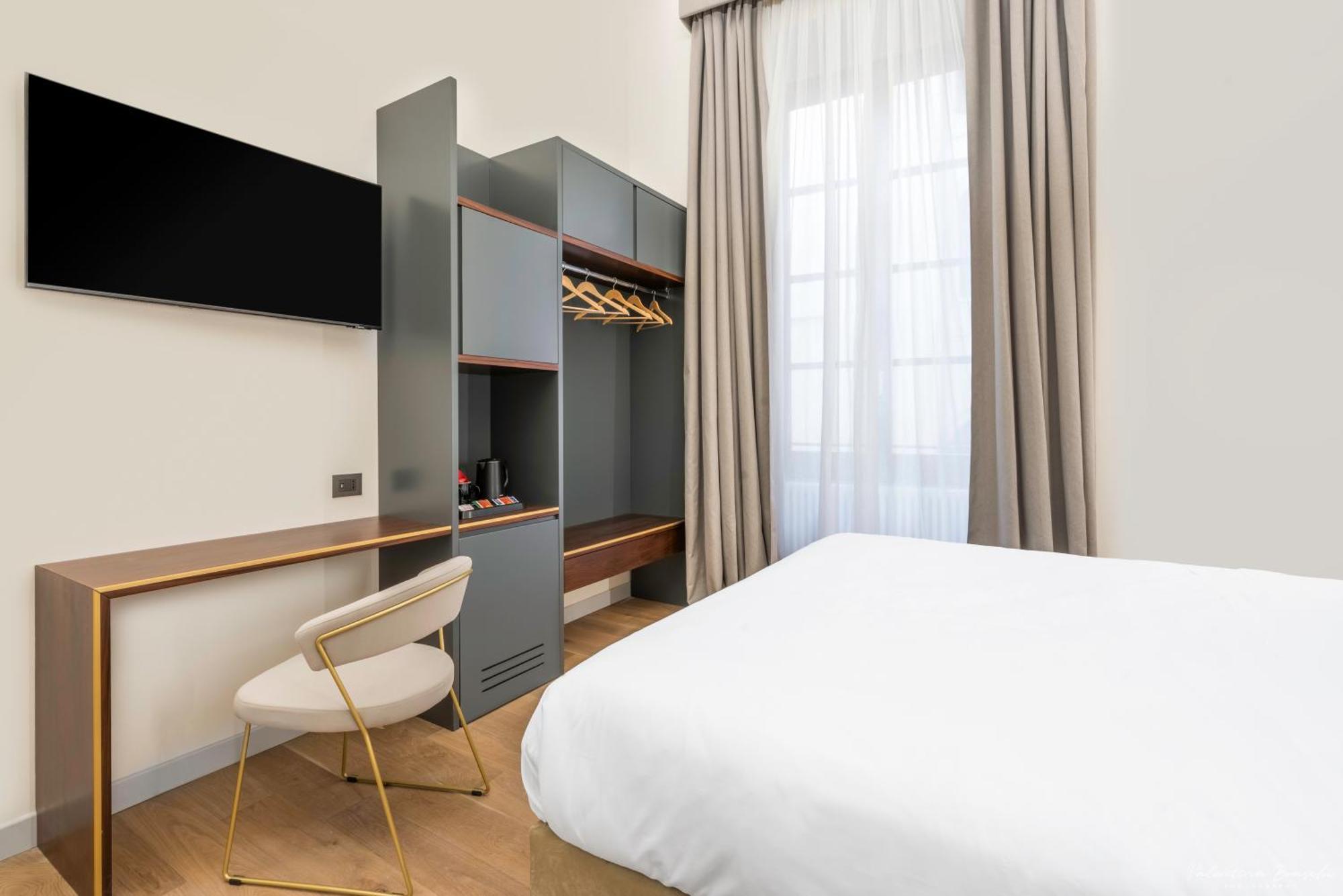 Hotel Adamas Флоренция Екстериор снимка