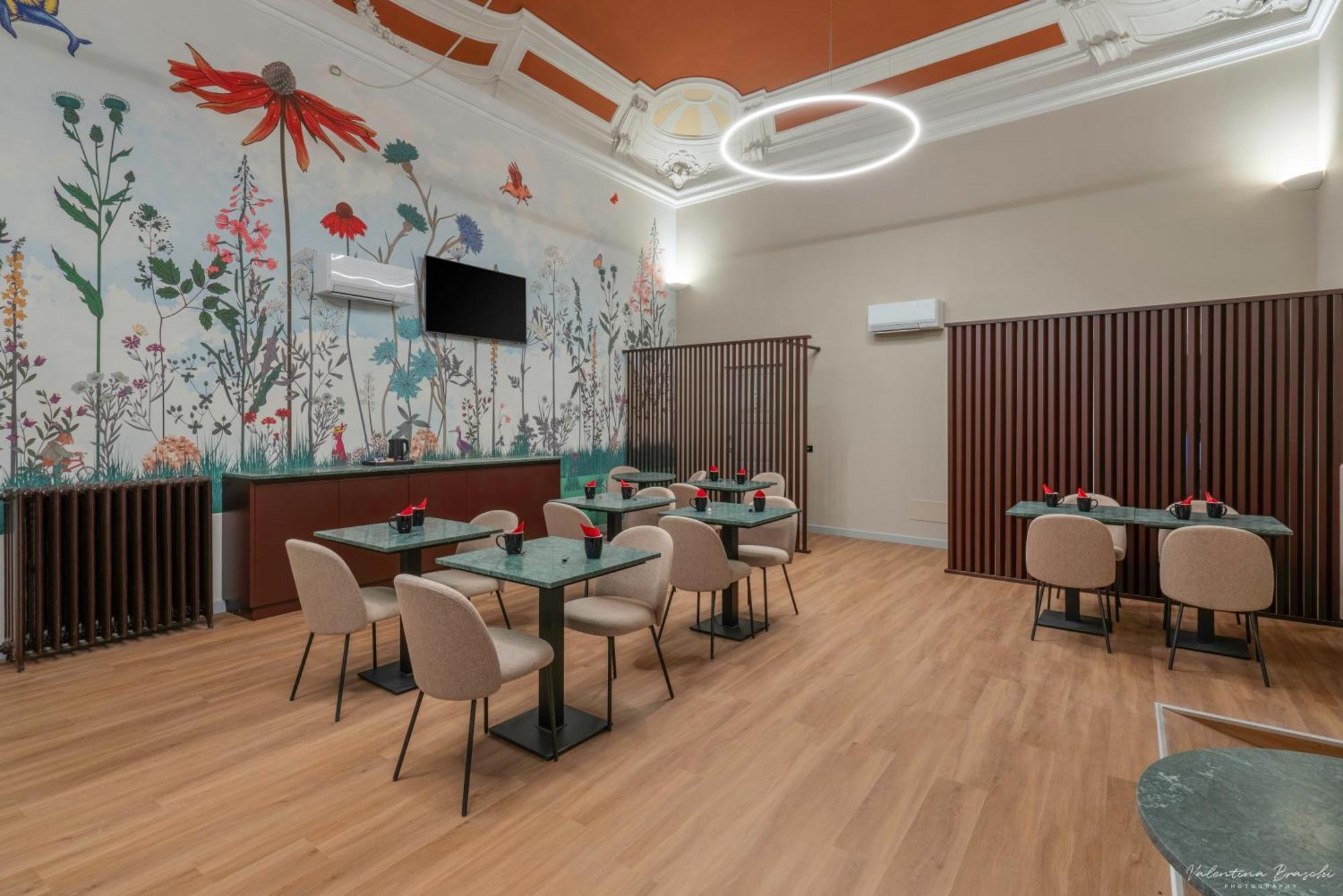 Hotel Adamas Флоренция Екстериор снимка