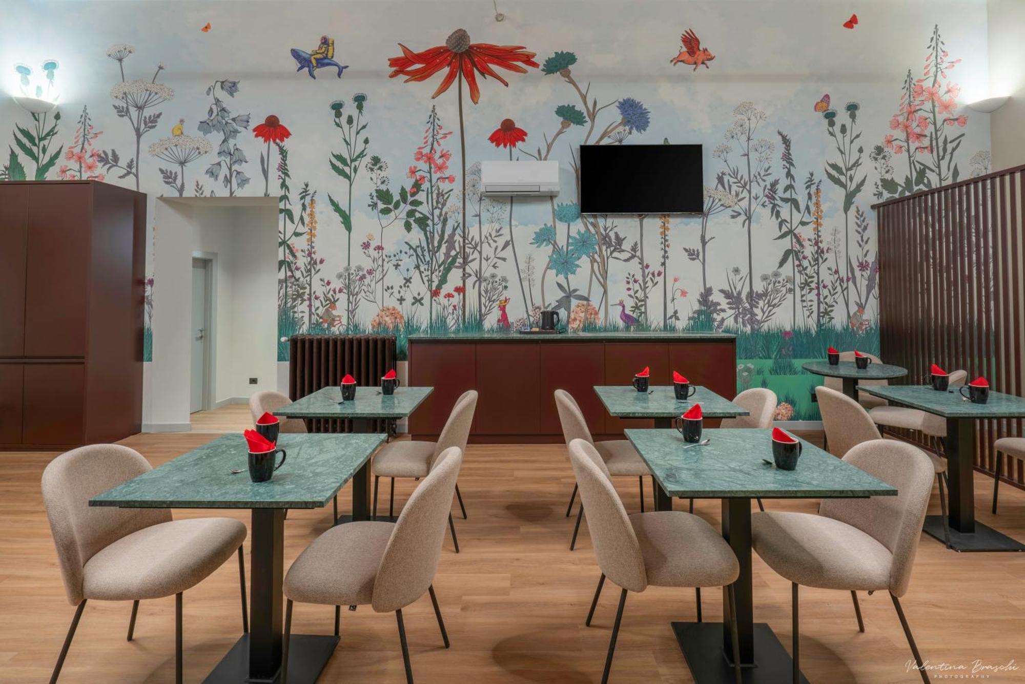 Hotel Adamas Флоренция Екстериор снимка