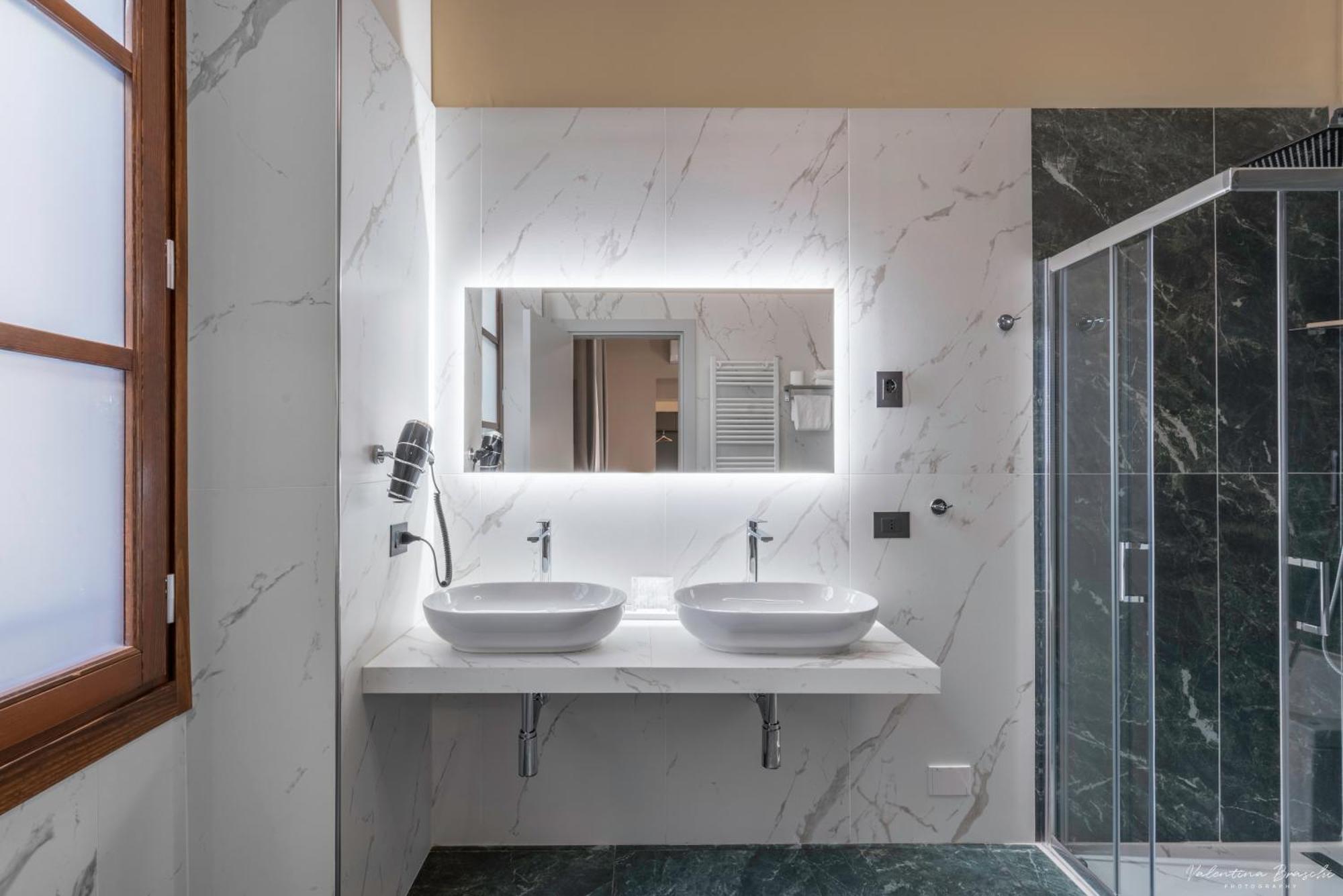Hotel Adamas Флоренция Екстериор снимка