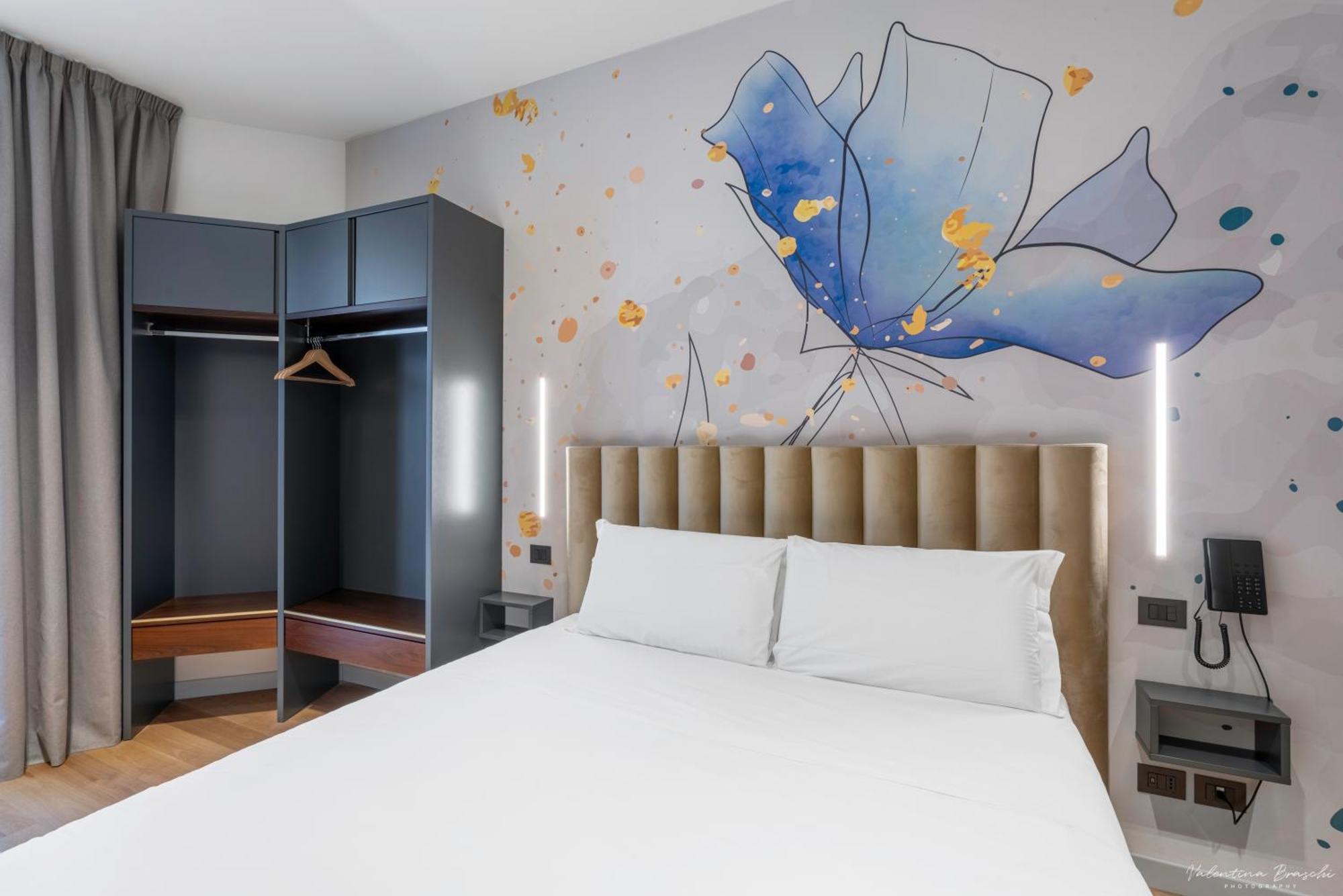 Hotel Adamas Флоренция Екстериор снимка