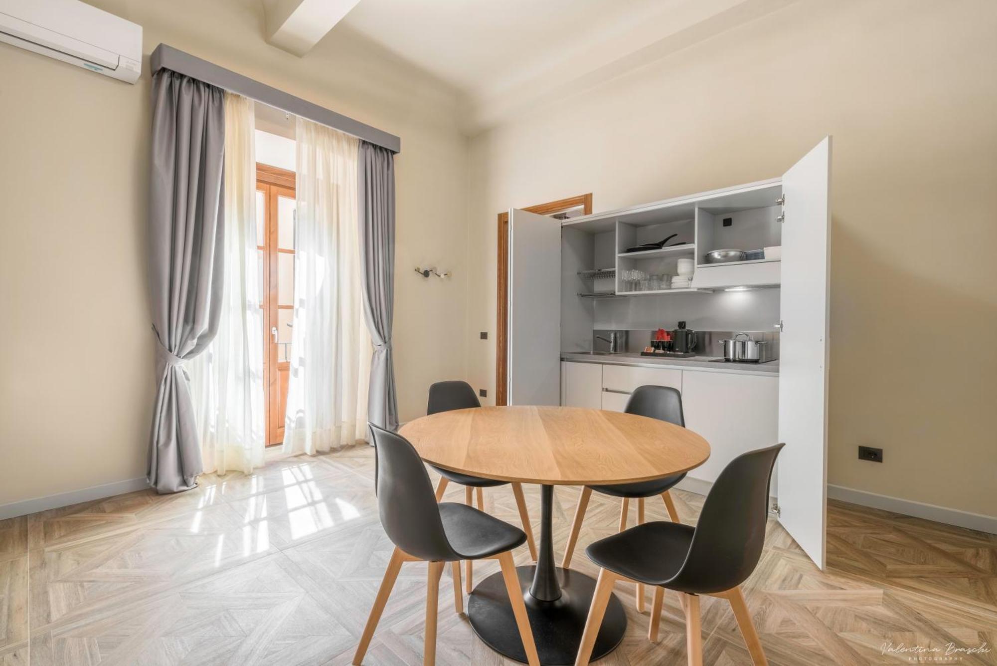 Hotel Adamas Флоренция Екстериор снимка